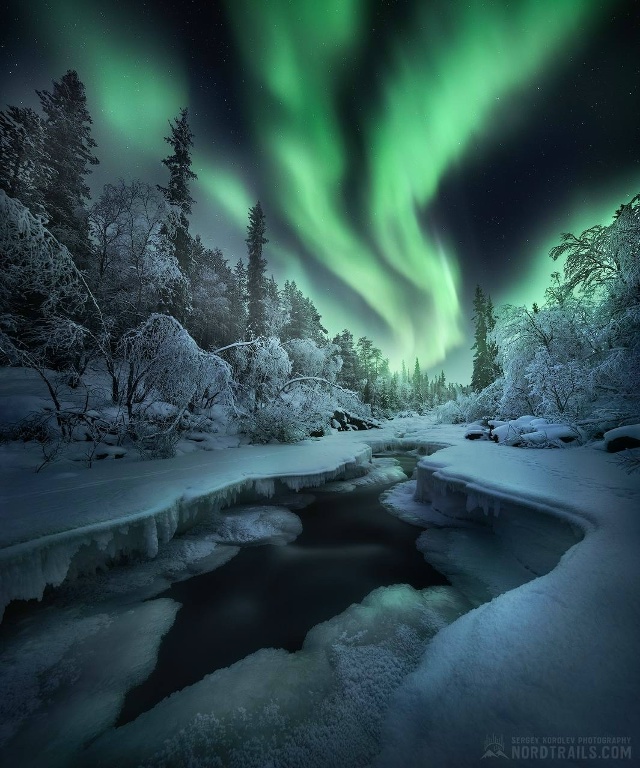 Северное сияние над заполярными речками — заворажива?...