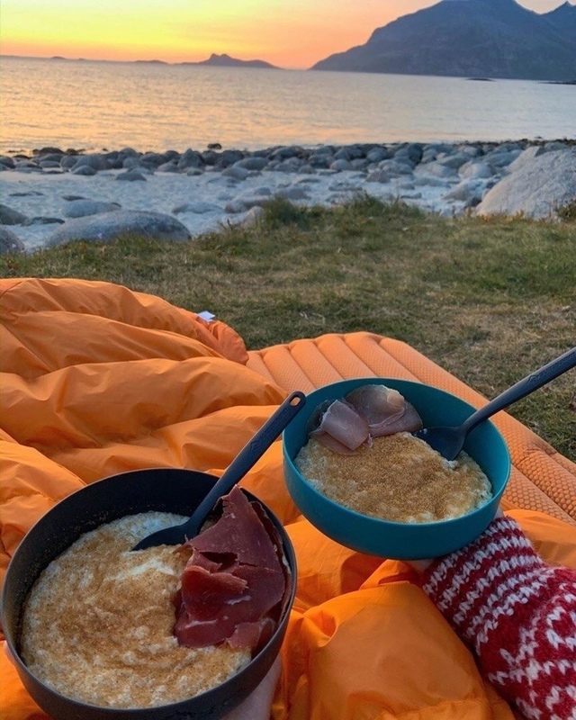 жизнь—это пpoсто пyть. нacлаждайся.
