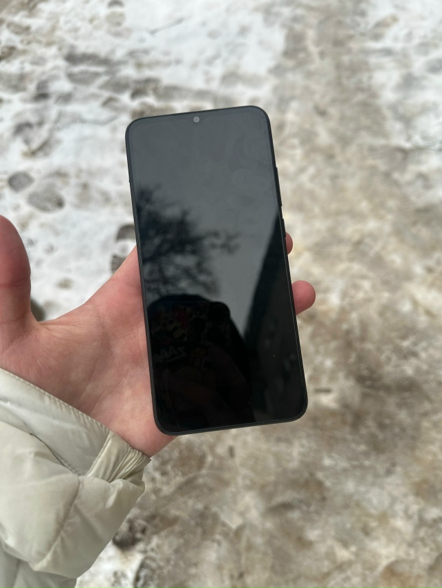 нашел около колледжа на загородной,владелец отпишись ?...