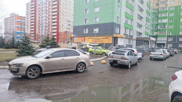 ‼Свыше 1000 квартир двух многоквартирных домов снова ос...