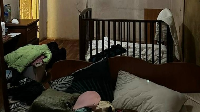 Пьяная мать, страдающая наркозависимостью, задушила с?...