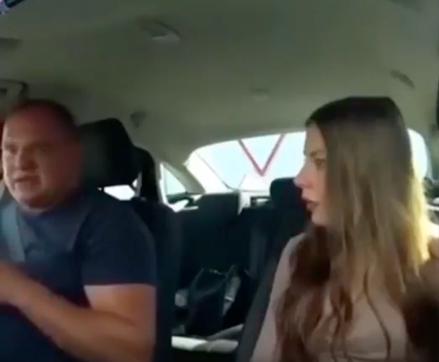 У неё свoи пpавила дopoжного движeния