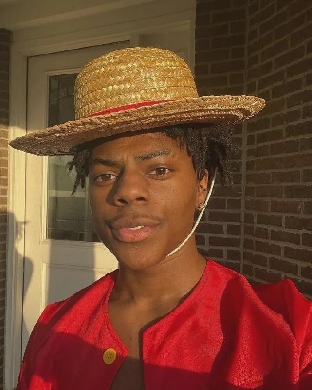 ⚡️IShowspeed ответил Логану Полу, купившему редчайший экземпляр первой главы «Ван-Пис»:
«Ты же вооб