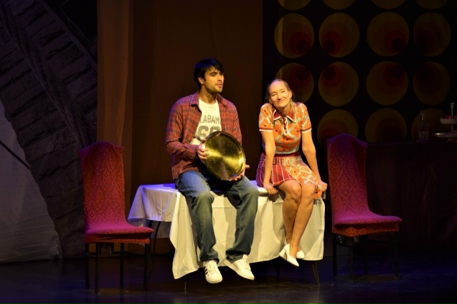 Чкаловск, премьера! Приглашаем на спектакль «Убегая от...