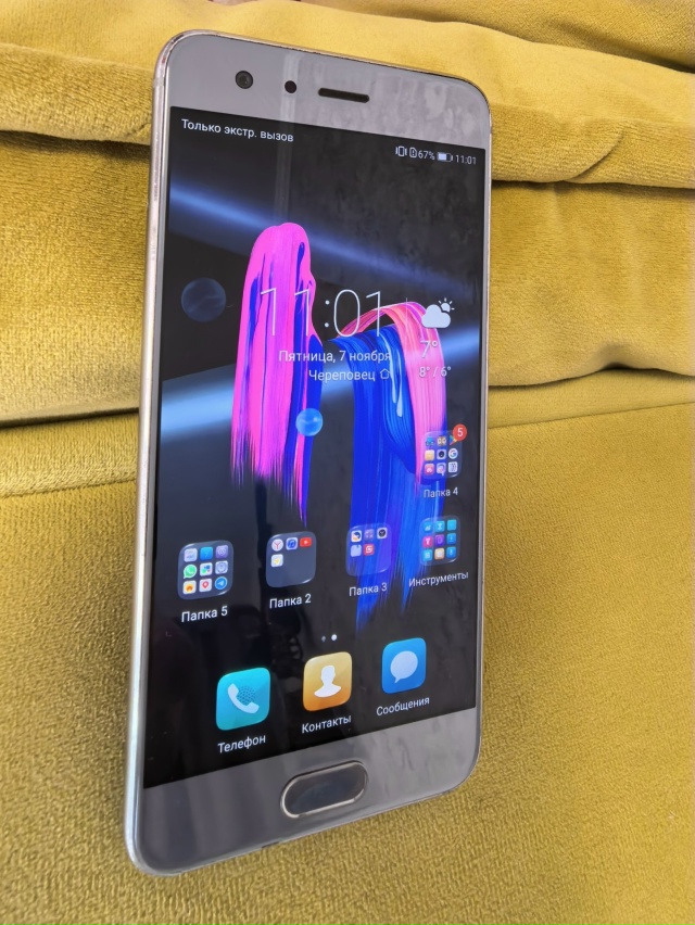 Фото 1-2. Продам мини холодильник- 7.т. р и стенка под тв н?...