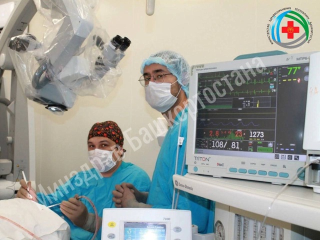 ❤😱Уфимские врачи провели опасную операцию на мозге 75...