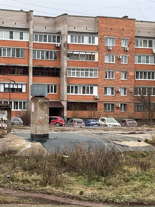 Есть наболевший вопрос по двору между Губайдуллина, 1 и...