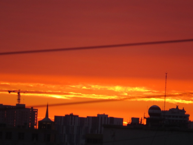 Невероятный рассвет над Екатеринбургом 😍