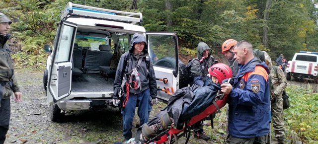 В горах Сочи эвакуировали туриста с травмой ноги
На ту...