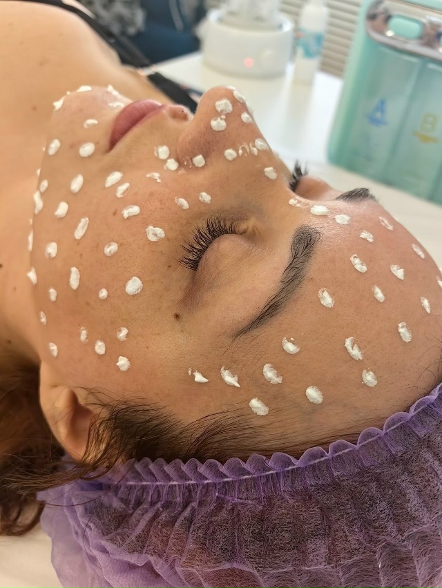 💆♀️ Аппаратный уход и массаж в студии в гостинице Т...