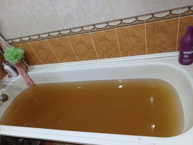 Глиняная вода льется из кранов у жителей Куйбышевског?...