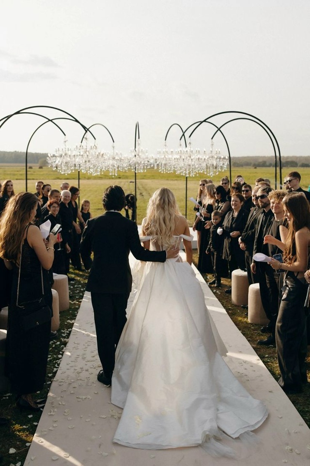 На красивые свадьбы никогда не поздно смотреть 😍
Сва?...