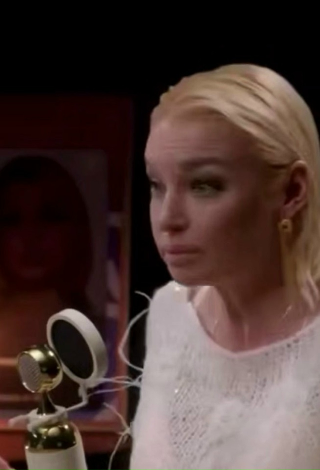 У Анастасии Волочковой от мужчин нет отбоя😅
Перед ча?...