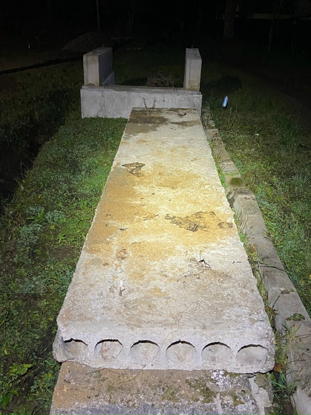 Продам:
ФБС блоки новые 2.4/3/6 - 6 шт
Плиты пустотелые 6.3/...