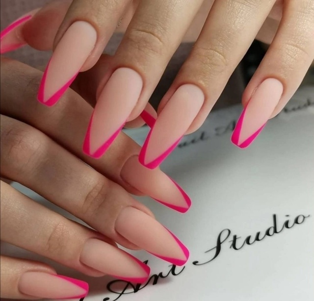 Что может быть приятнее нового маникюра?! Наверно толь?...