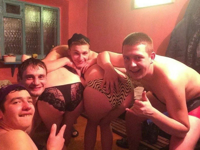 💸 Мажор раздаёт по 5к за вход в MELLSTROY 🟥 В стриме: «Зар?...