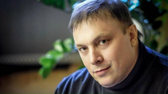 «Пьяные звонки» и встречи в Сочи: водитель Андрея Рази?...