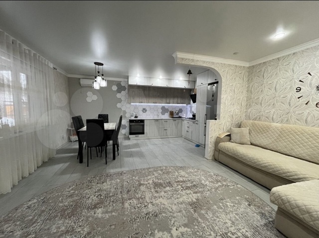 БЕЗ ДОЛГОВ !
 БЕЗ ОБРЕМЕНЕНИЙ !
 БЕЗ ДЕТСКИХ ДОЛЕЙ!
ЛЮБ?...