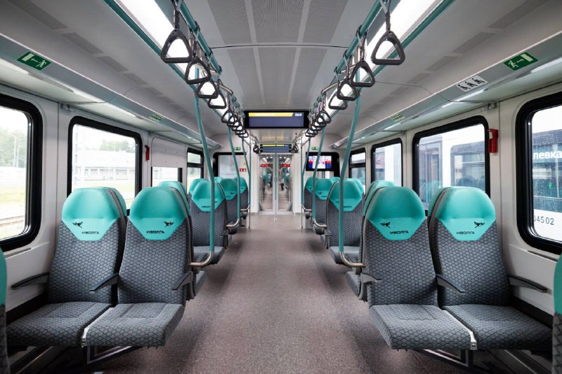 🚊Поезда «Иволга 4.0» с новым дизайном начнут курсировать на МЦД
Цветовое сочетание мятного с серым