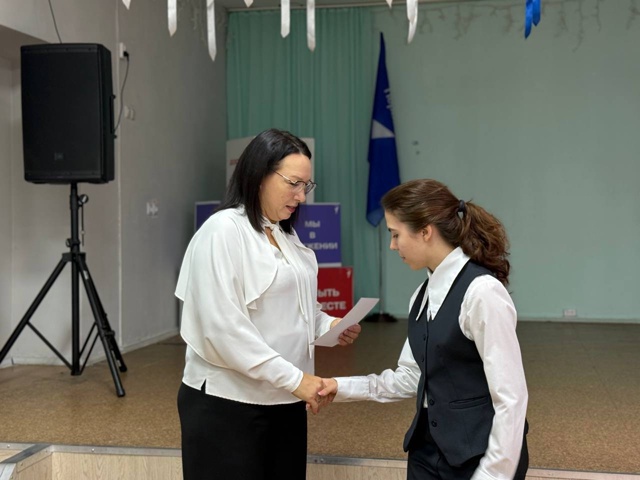 ? ПАРАД УСПЕХОВ прошел сегодня в лицее.
Лучшим лицеис...