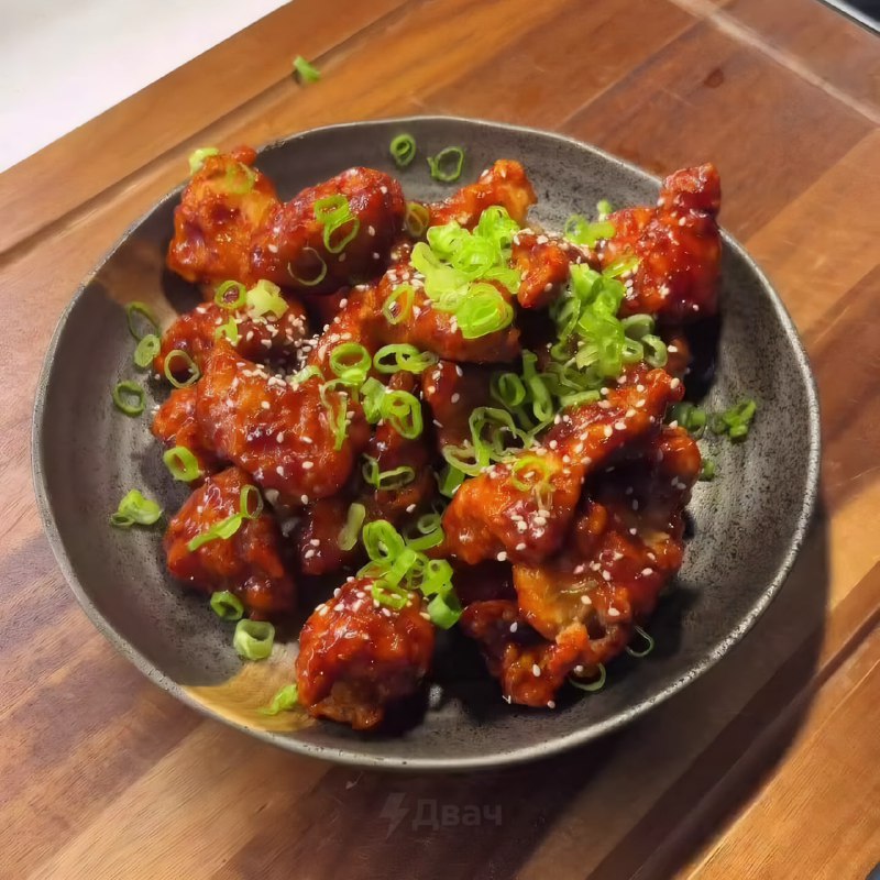 В соцсетях жёстко хайпит рецепт сочной курицы по-корейски в пикантном соусе — пользователи пишут, чт