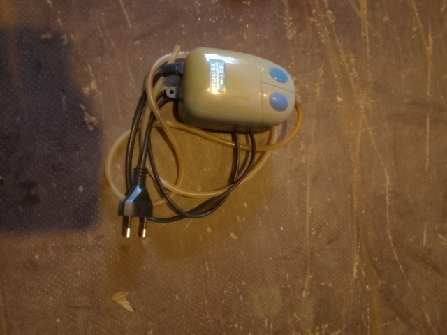 Анонимно
Продам
1.водонагреватель для аквариума 350 руб...