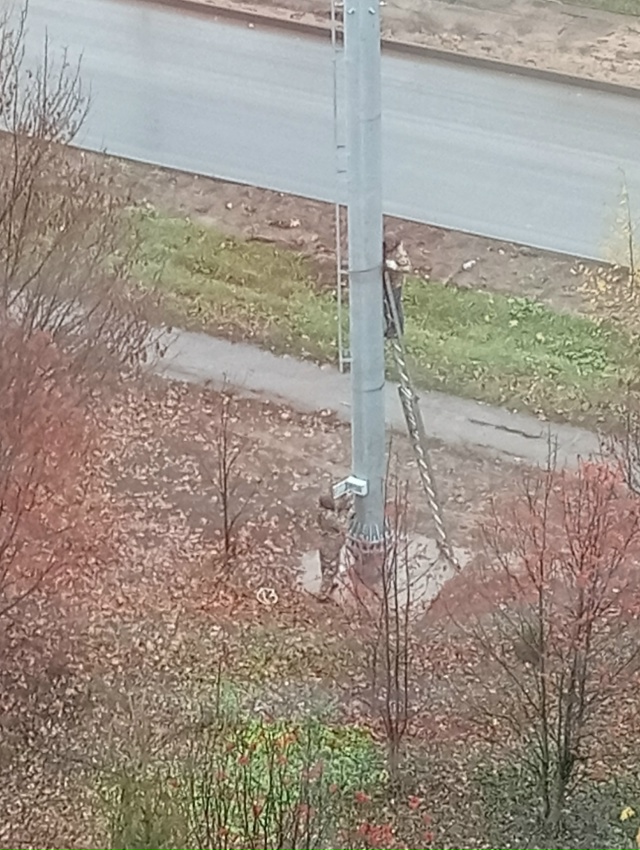 Вышку на ул. Октябрьская , д. 39 которую обещали демонтир...