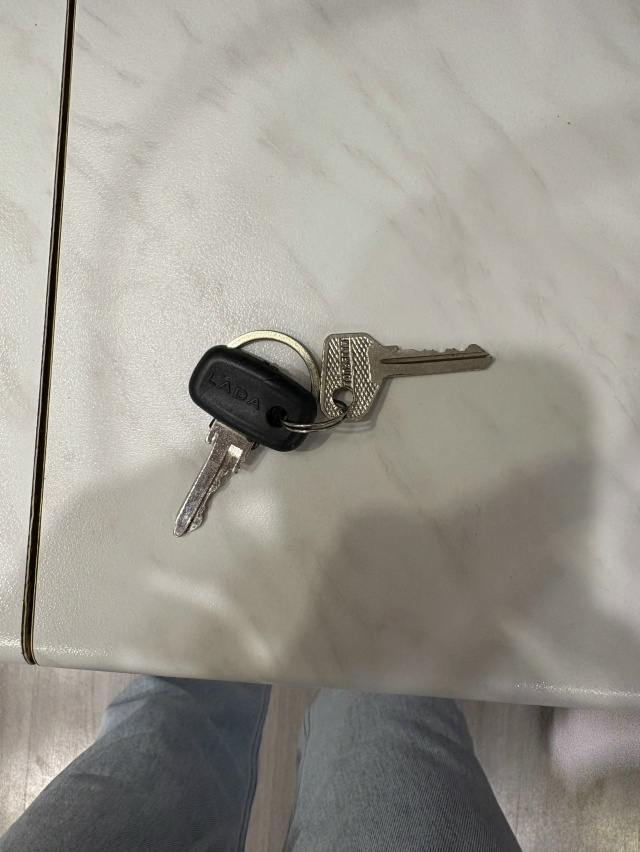 Фото 1. Добрый день. Оставлен ключ в больнице, у лаборат?...