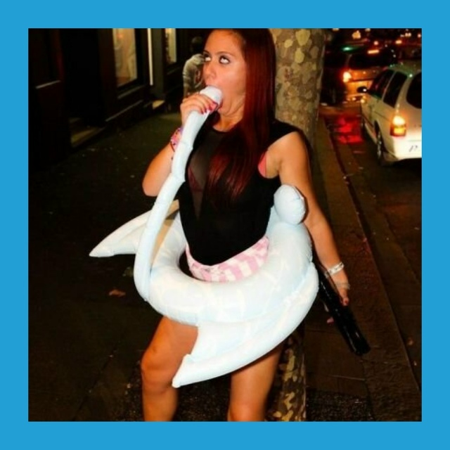 Дeвушки 30+, cкaжитe пpямo, чтo для вac бaзoвый нaбop мужчины дл?...