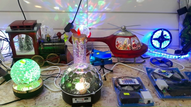 ‼‼ ВНИМАНИЕ‼‼ Урррра👍👍👍👍👍
В ЦУМЕ НА 4 ЭТАЖЕ ОТ?...