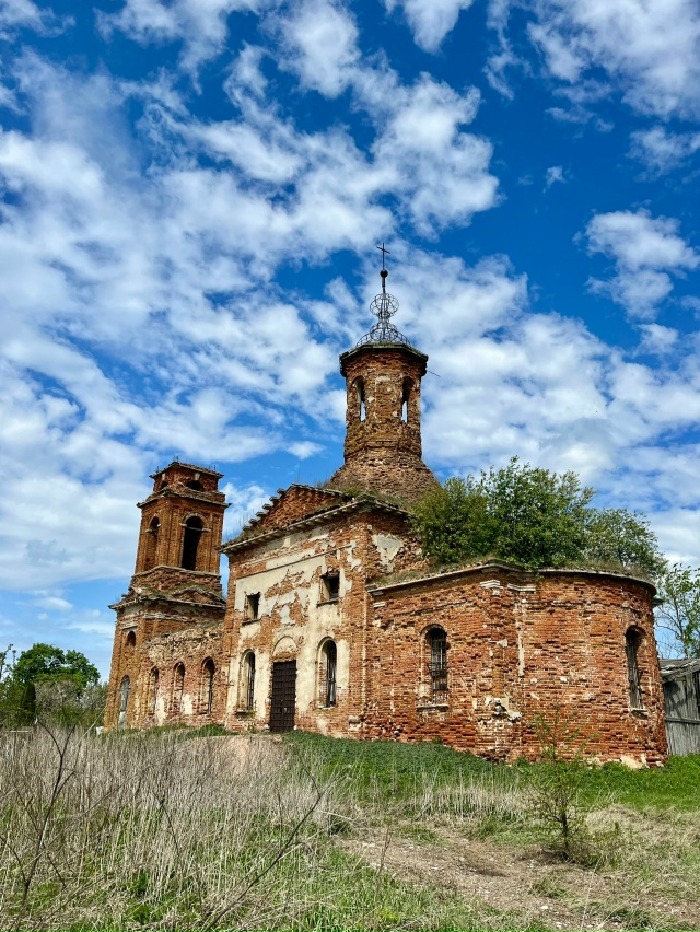 Дорогие друзья! Вы, наверно, еще не знаете, что в селе Ск...