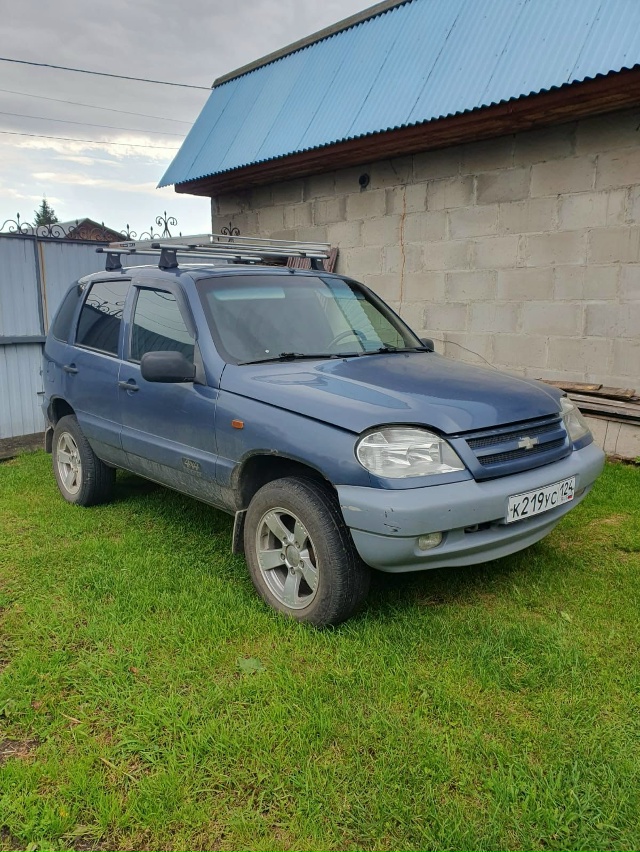 ПРОДАЁТСЯ.
CHEVROLET NIVA 212300, 2008 г. в. (Максимальная комплект?...