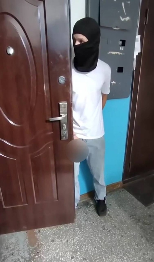 П*д*ф*л предлагал 14-летней девочке сделать ему м*нет за I...