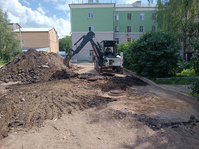 К уничтожению культурного наследия древнего Смоленск?...