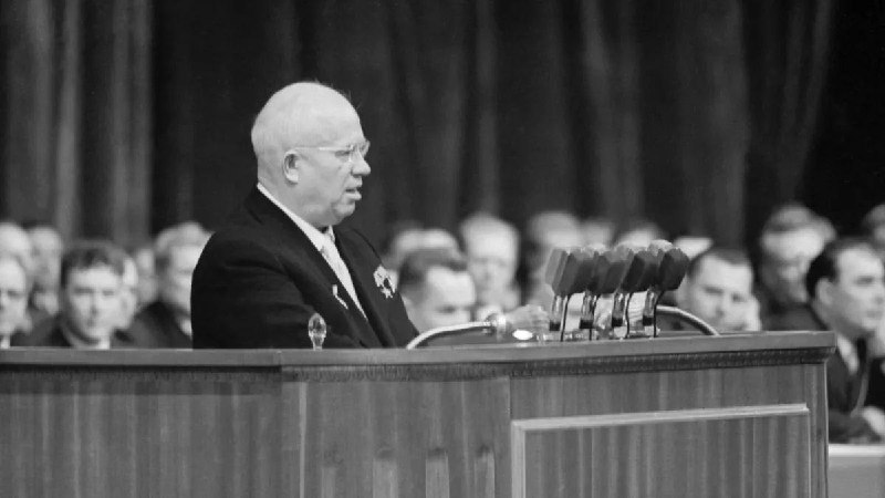 КПРФ объявила ошибочным доклад Хрущёва о культе личности Сталина 1956 года и приняла резолюцию о «по