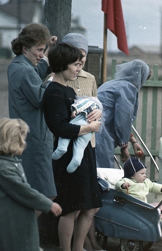 Нарьян-Мар. Зрители на спортивном празднике. 1965 г.
Фот...