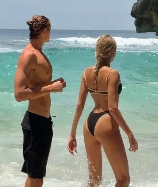 Что-то в этом есть нездоровое... Парень модели и бывшей...