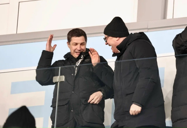 Народный губернатор! 😉
Губернатор Челябинской обла?...