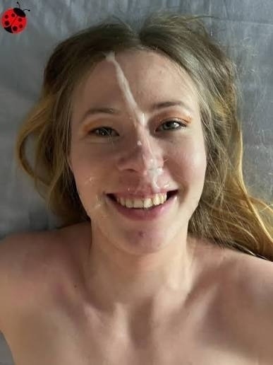 Москвичка повелась на бабки и подавилась спермой, стри...