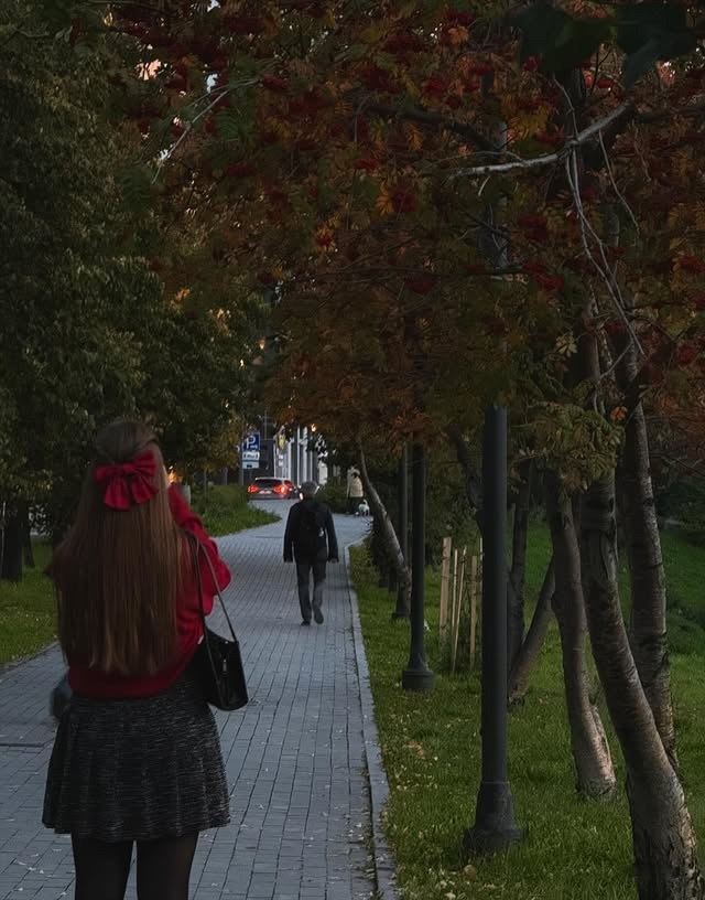 Немного осенних снимков в ленту🍂
