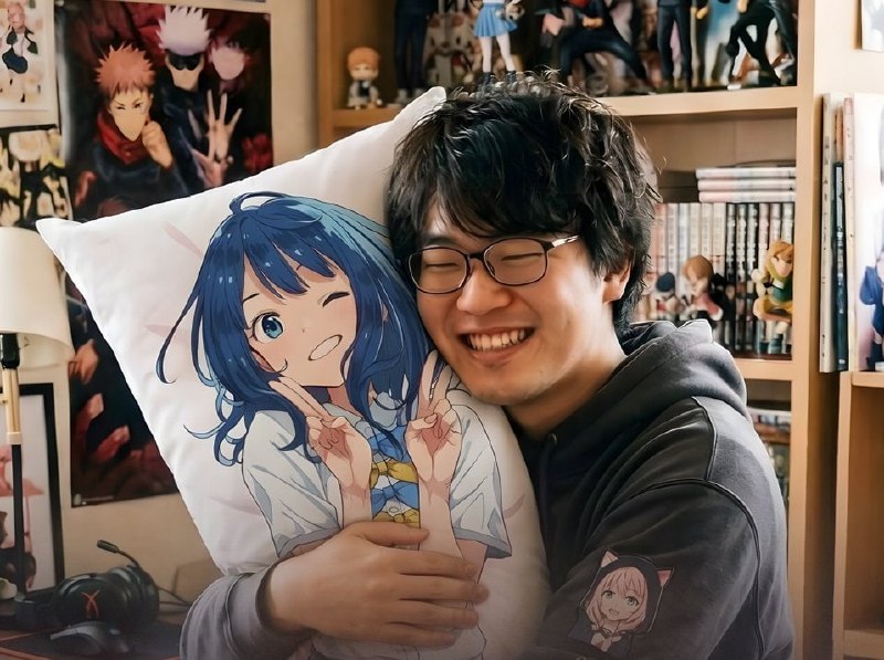 💅 Японская медсестра «отменила» 2D-тянок и нарвалась на гнев отаку
Девушка стала знаменитой, призва