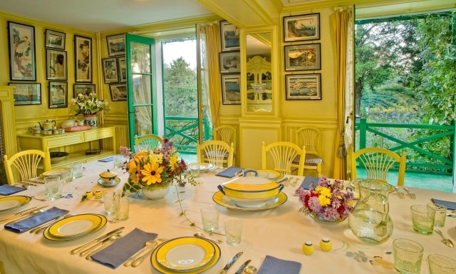 Так жил Клод Моне в Живерни.
Уютно и непринужденно.
Хо...