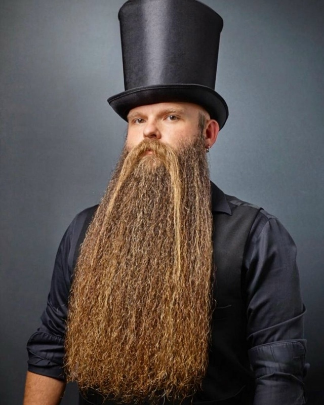 Лэнс Вутон - парень, который не брил бороду с 2014 года и с...