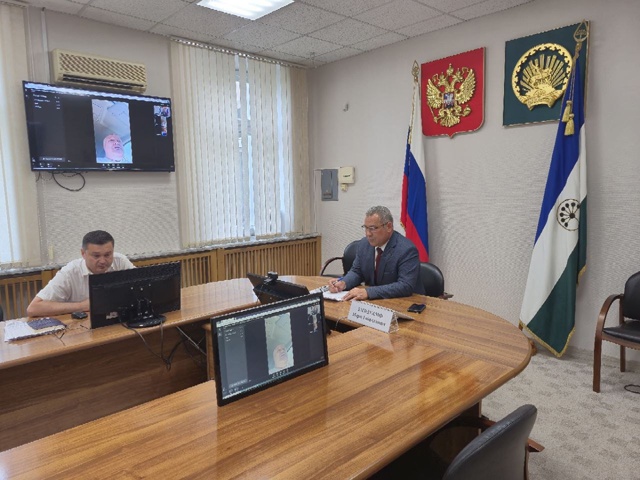 🍿 Многофункциональный центр с кинозалами и кафе план?...