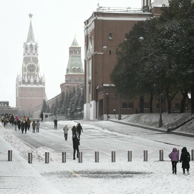 По прогнозам синоптиков, уже в субботу температура в с?...