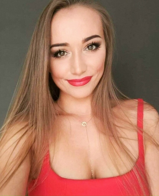 Ты веришь что я скромная ? )