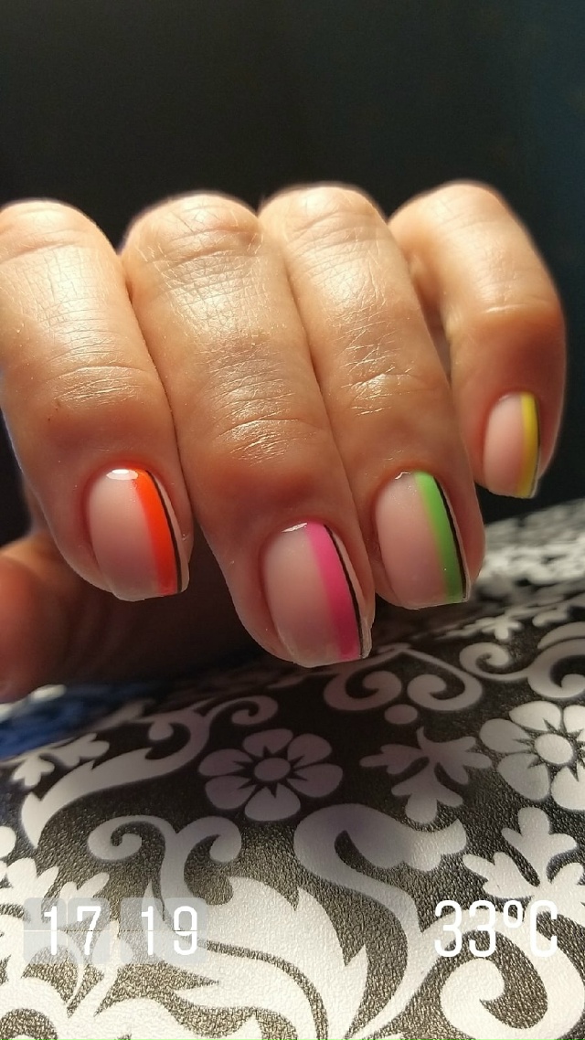 💅Маникюр и педикюр в Торопце.
✒ Запись по телефону 89806...