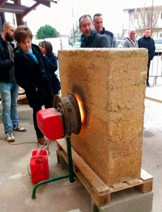 Материал, не пропускающий жару и холод Стена из извес?...