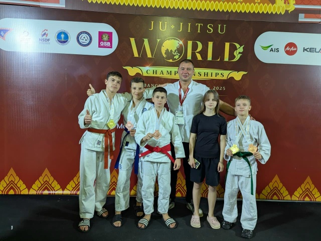 В Бангкоке завершились Кубок и первенство мира по джиу...