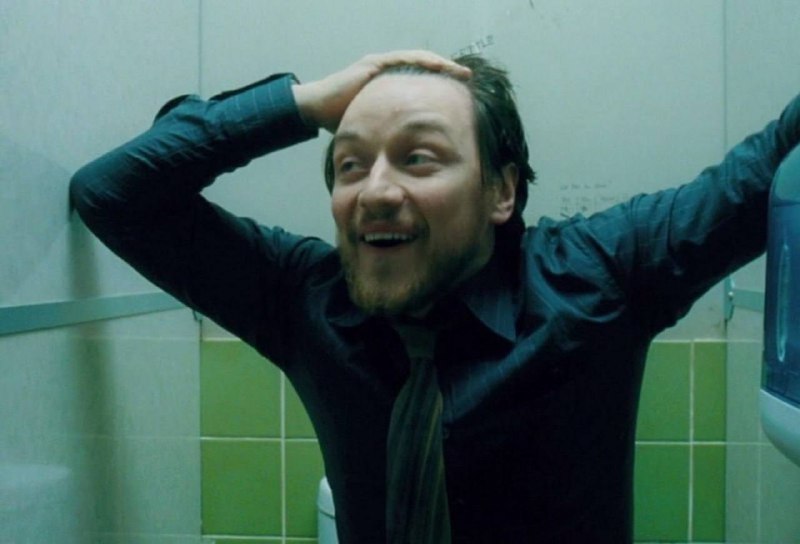 Сюр дня: школьница отомстила учительнице, зарегистрировав её на сайте знакомств с проститутами. Она